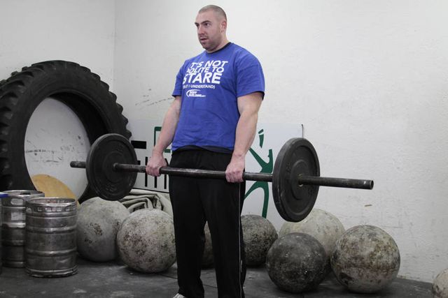 Axle Deadlift: finishing position