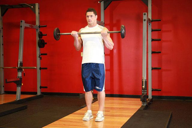 Barbell Curl: finishing position