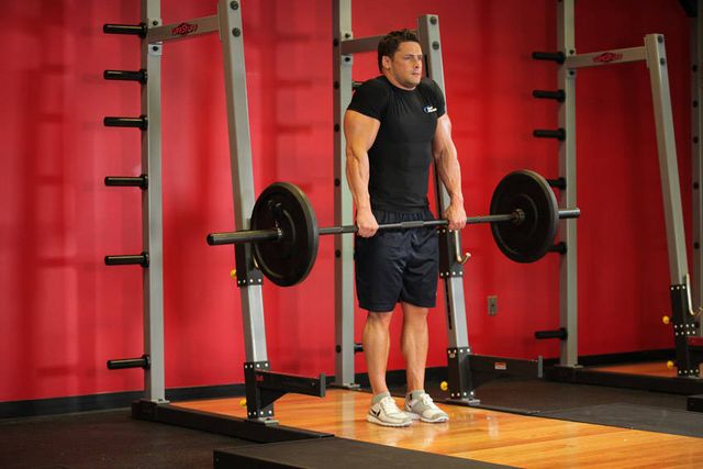 Barbell Shrug: finishing position