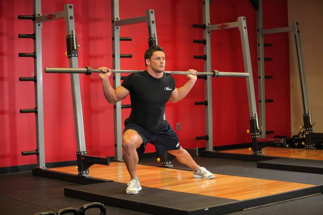 Barbell Side Split Squat: finishing position