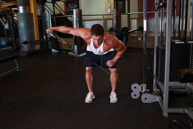 Bent Over Low-Pulley Side Lateral: finishing position