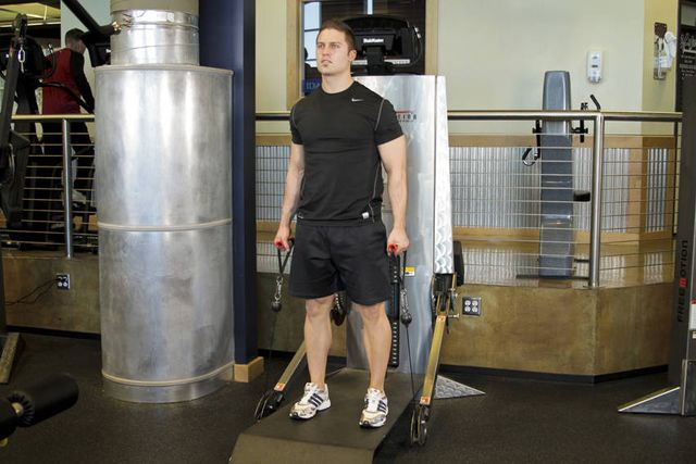 Cable Deadlifts: finishing position