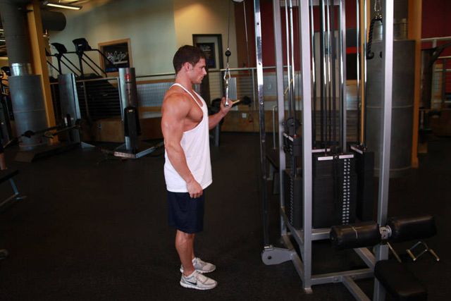 Cable One Arm Tricep Extension: finishing position