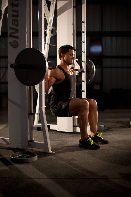 Chair Squat: finishing position