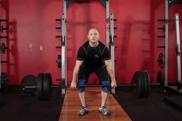 Clean Deadlift: finishing position