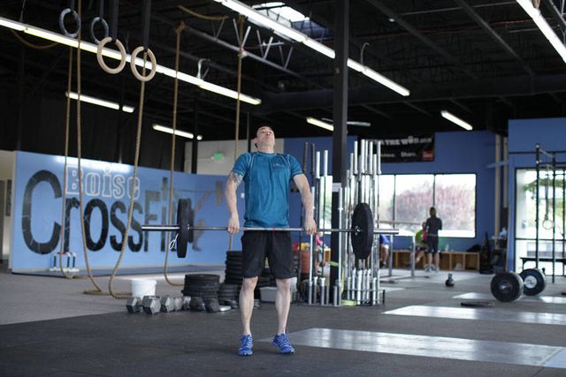 Clean and Press: finishing position