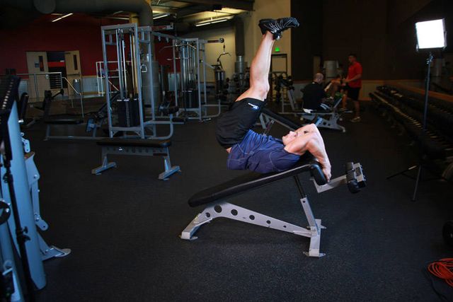 Decline Reverse Crunch: finishing position