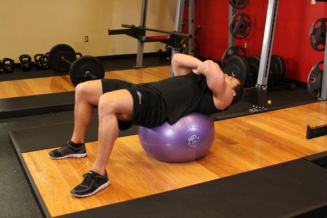 Exercise Ball Crunch: starting position