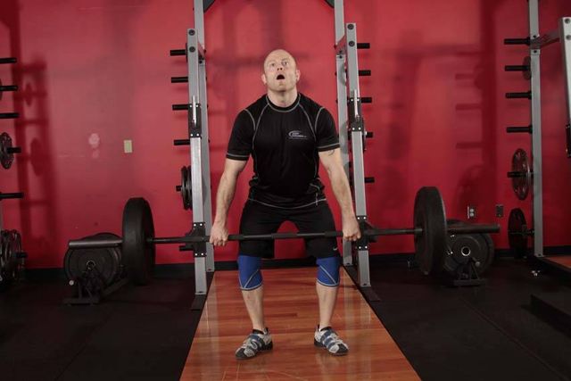 Hang Clean: finishing position