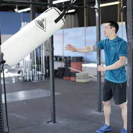 Heavy Bag Thrust: finishing position
