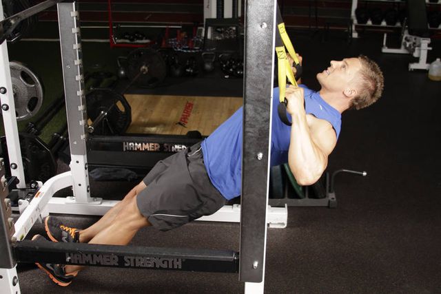 Inverted Row with Straps: finishing position