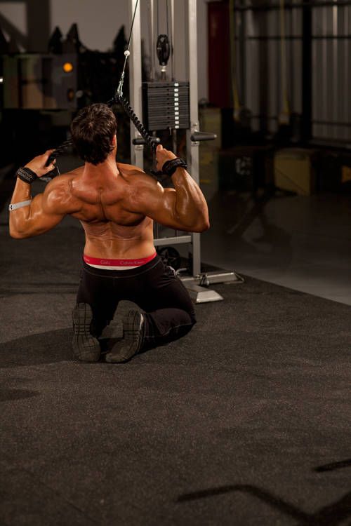 Kneeling High Pulley Row: finishing position