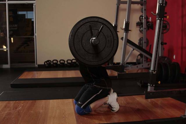 Kneeling Jump Squat: finishing position