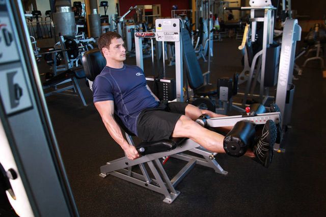 Leg Extensions: finishing position