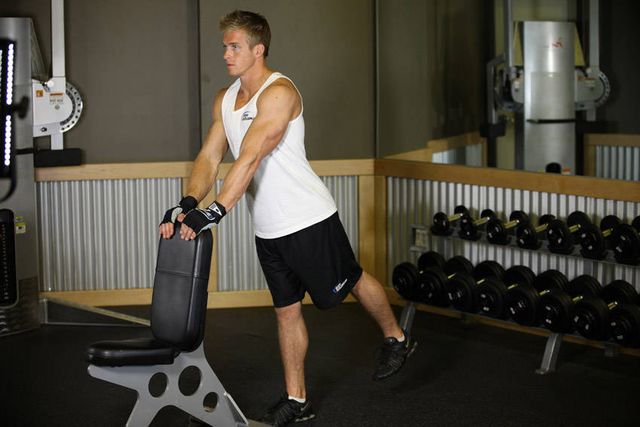 Leg Lift: finishing position