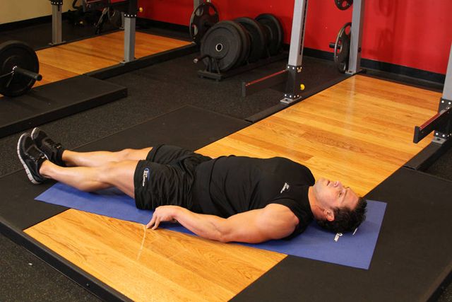 Leg Pull-In: starting position