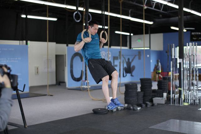 Muscle Up: finishing position