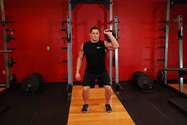 One-Arm Kettlebell Push Press: finishing position