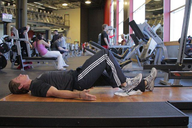 Platform Hamstring Slides: finishing position