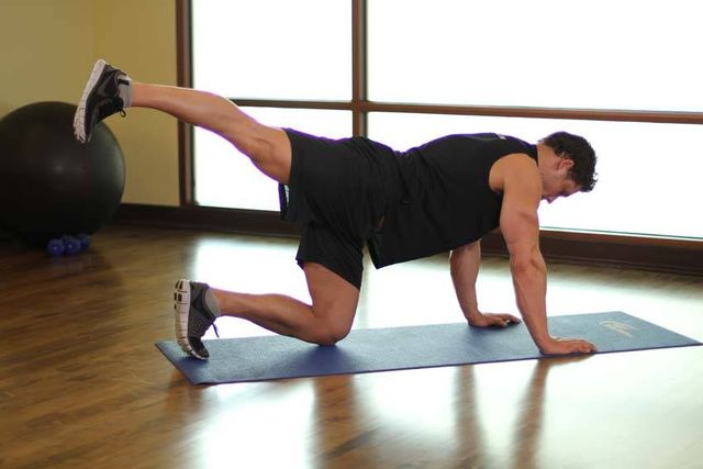 Rear Leg Raises: finishing position