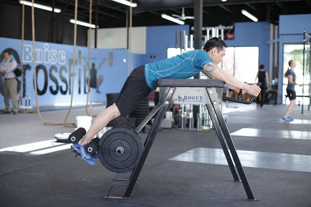 Reverse Hyperextension: finishing position