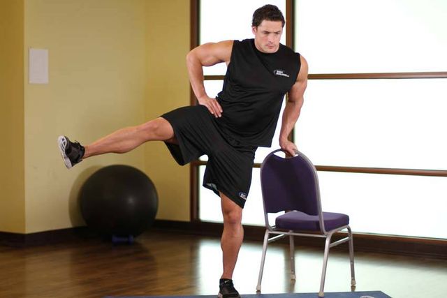 Side Leg Raises: finishing position