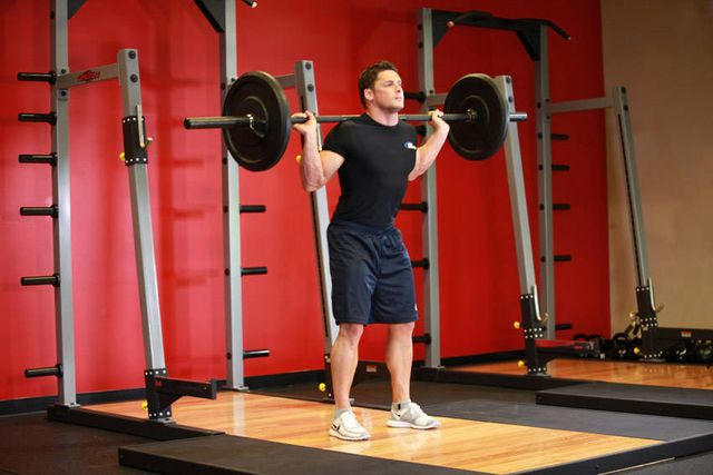 Speed Squats: finishing position