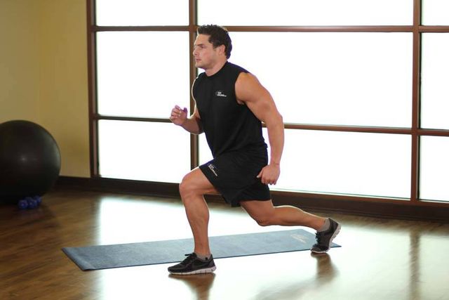 Split Squats: finishing position