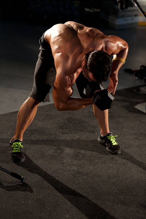 Standing Concentration Curl: finishing position