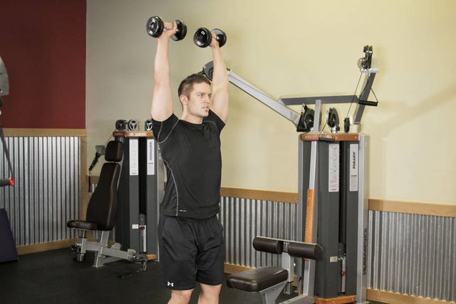 Standing Dumbbell Press: finishing position