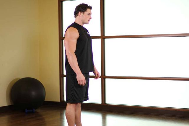 Upper Back Stretch: starting position
