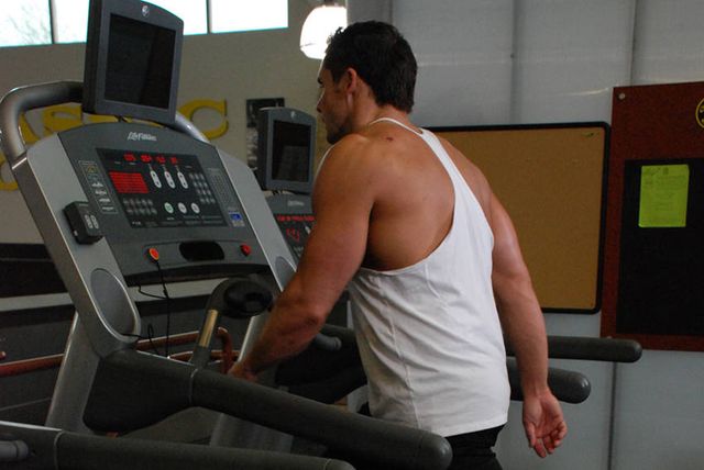 Walking, Treadmill: finishing position